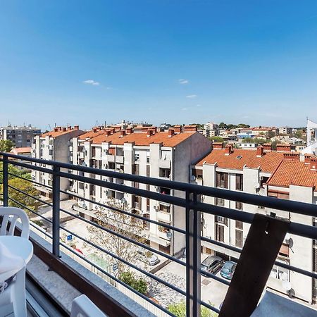 1 Bedroom Beautiful Apartment In Pula Buitenkant foto